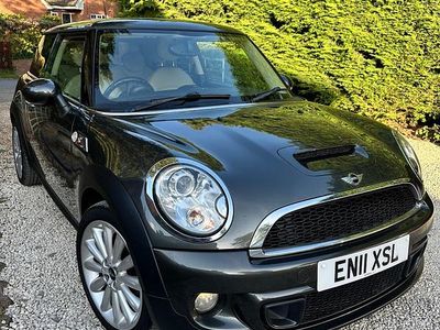 Grey Used 2011 Mini Cooper S Hatch Hatchback | £2,475 (Super price)