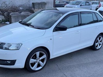 Used Skoda Rapid SE 105 HP (77 kW) 2014 White Hatchback