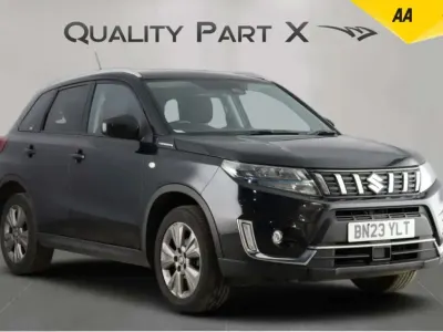 Second-hand Suzuki Vitara SZ-T 116 CP (85 kW) 2023 Negru SUV