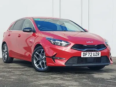 Gebraucht Kia Ceed 158 PS (116 kW) 2023 Rot Kleinwagen