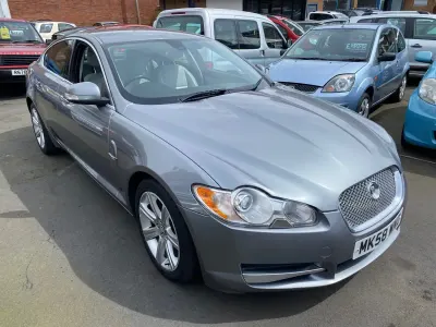 Second-hand Jaguar XF Luxury 207 CP (152 kW) 2008 Gri Berlinǎ
