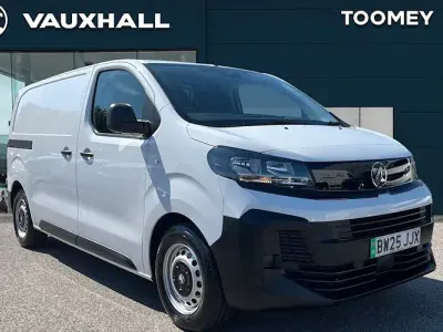 Used Vauxhall Vivaro 100 kW (136 HP) 2025 White MPV
