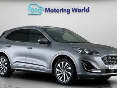 Usado Ford Kuga Vignale 225 CV (165 kW) 2023 SUV