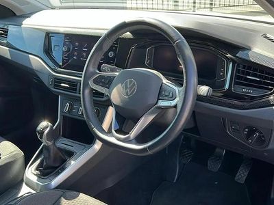 Used VW Taigo Life 108 HP (79 kW) 2022 White SUV