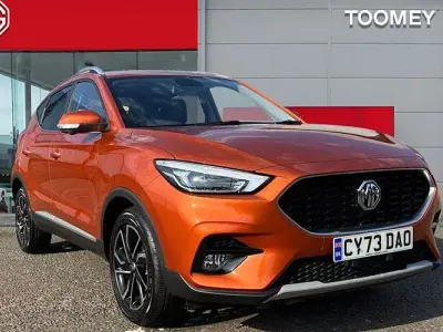 Used MG ZS Exclusive 111 HP (81 kW) 2023 Orange SUV