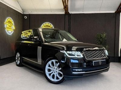 Begagnad Land Rover Range Rover Vogue 2016 Svart SUV