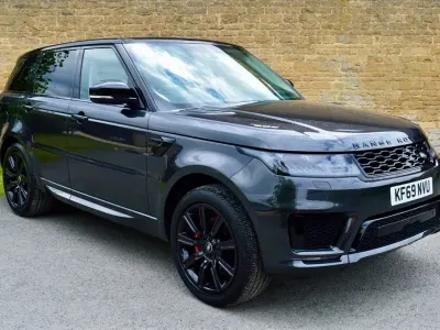 Käytetty Land Rover Range Rover Sport Dynamic 404 HP (297 kW) 2019 Harmaa Katumaasturi