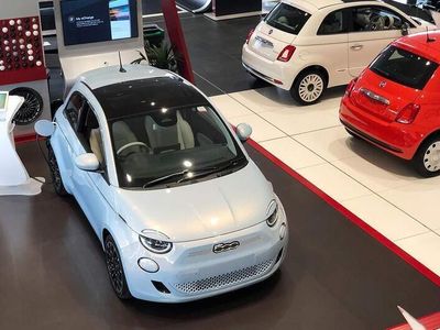 used Fiat 500e 42KWH LA PRIMA AUTO 3DR ELECTRIC FROM 2022 FROM TUNBRIDGE WELLS (TN2 3EY) | SPOTICAR