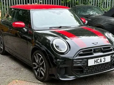 Used Mini Cooper S Hatch 201 HP (147 kW) 2024 Black Hatchback