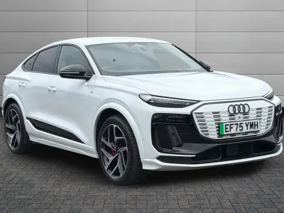 Used Audi Q6 Sportback e-tron Advanced 183 kW (249 HP) 2025 Mythos black SUV