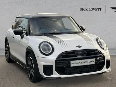 Used Mini Cooper Hatch 113 kW (154 HP) 2025 White Hatchback