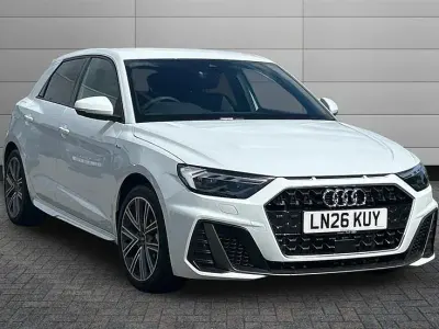 Begagnad Audi A1 S-Line 116 HK (85 kW) 2026 Vit SUV