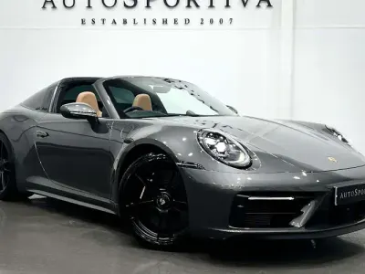 Usado Porsche 911 480 HP (353 kW) 2023 Coupé