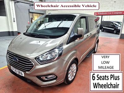 Used Ford Tourneo Titanium 130 HP (95 kW) 2020 Silver MPV