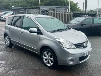 Used Nissan Note Tekna 110 HP (80 kW) 2009 Silver Hatchback