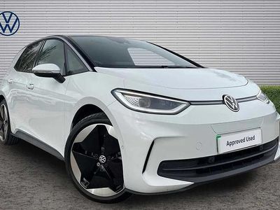 Used VW ID.3 Pro 150 kW (204 HP) 2024 White Hatchback