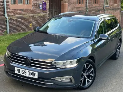 Used VW Passat SEL 2019 Grey Estate