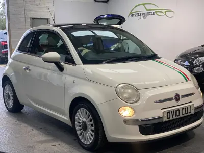 Used Fiat 500 Lounge 69 HP (50 kW) 2010 White Hatchback