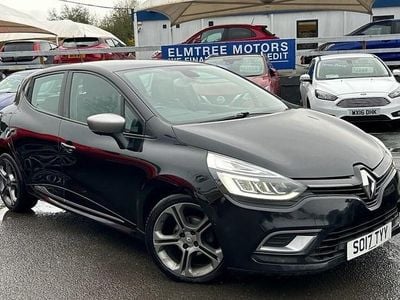 Used Renault Clio IV Signature 90 HP (66 kW) 2017 Black Hatchback