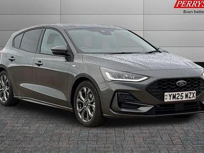 Used Ford Focus ST-Line 125 HP (91 kW) 2025 Hatchback