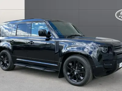 Używany Land Rover Defender 249 KM (183 kW) 2023 Czarny SUV