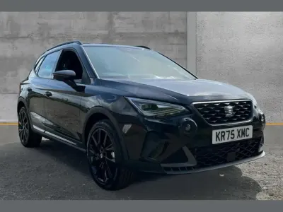New Seat Arona Black Edition 115 HP (84 kW) 2025 Black SUV