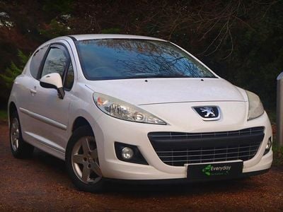 White Used 2011 Peugeot 207 Sportium Hatchback | £999 (Good price)