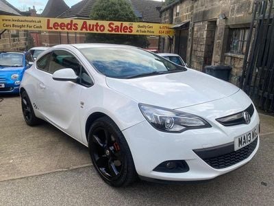 Used Vauxhall Astra GTC SRi 2013 White Hatchback