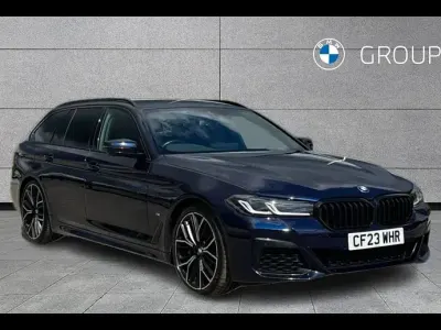 Used BMW 520 M Sport 190 HP (139 kW) 2023 Tanzanite blue Estate