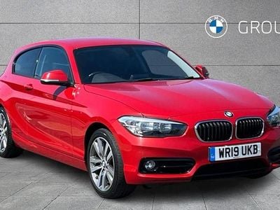 Usado BMW 118 Sport Line 136 HP (100 kW) 2019 Vermelho Citadino
