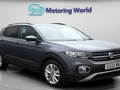 Usado VW T-Cross Active 110 HP (80 kW) 2021 Cinzento SUV