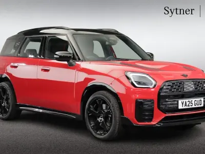 Używany Mini Countryman 168 KM (123 kW) 2025 Czerwony SUV