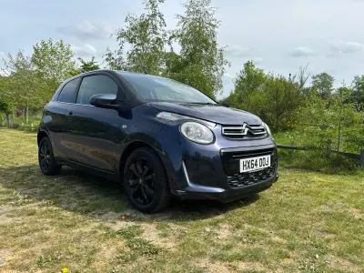 Usado Citroën C1 Flair 82 HP (60 kW) 2014 Azul Citadino
