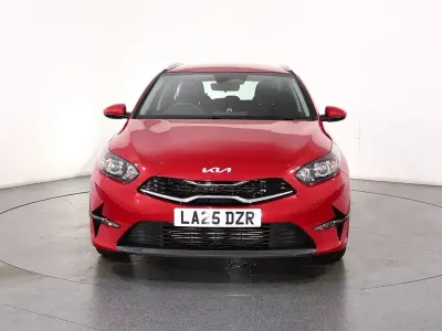 Used Kia Ceed Sportswagon 138 HP (101 kW) 2025 Red Estate