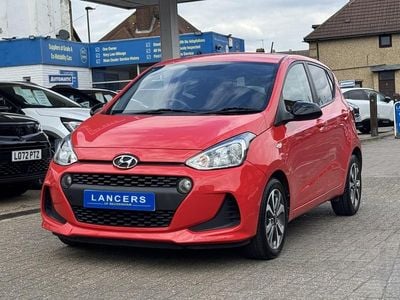 Used Hyundai i10 67 HP (49 kW) 2019 Red Hatchback