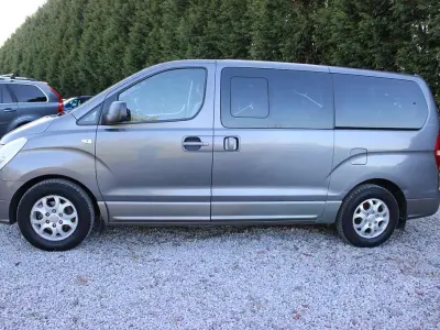 Used Hyundai I800 Style 2011 Grey MPV