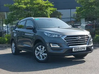 Used Hyundai Tucson SE 132 HP (97 kW) 2019 Grey SUV