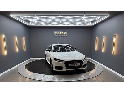 Used Audi TT Black Edition 180 HP (132 kW) 2017 White Coupe