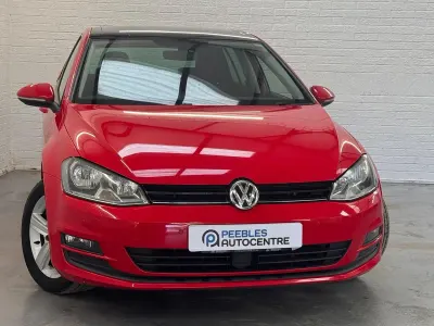 Used VW Golf VII Edition 110 HP (80 kW) 2016 Red Hatchback
