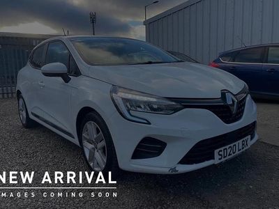 Used Renault Clio V Play 71 HP (52 kW) 2020 White Hatchback