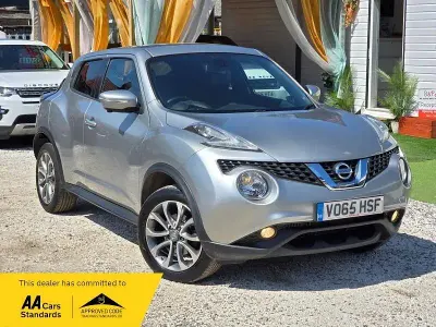 Used Nissan Juke Tekna 115 HP (84 kW) 2015 Silver SUV