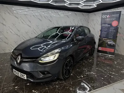 Used Renault Clio Dynamique 90 HP (66 kW) 2017 Grey SUV