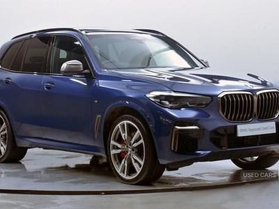 Begagnad BMW X5 Comfort Edition 530 HK (389 kW) 2023 Blå SUV