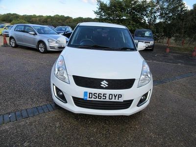 Used Suzuki Swift SZ4 94 HP (69 kW) 2016 White Hatchback