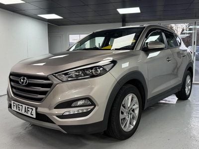 Used Hyundai Tucson SE 141 HP (103 kW) 2017 White SUV