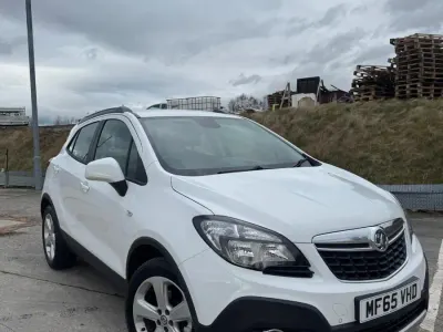 Used Vauxhall Mokka 2015 White SUV