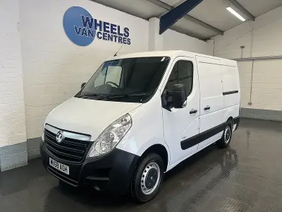 Used Vauxhall Movano 110 HP (80 kW) 2019 White MPV