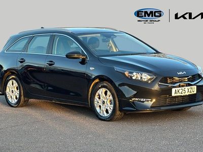 Phantom black Used 2025 Kia Ceed Sportswagon Estate | £17,990 (Fair price)
