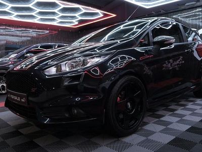 Used Ford Fiesta ST 245 HP (180 kW) 2015 Black Hatchback