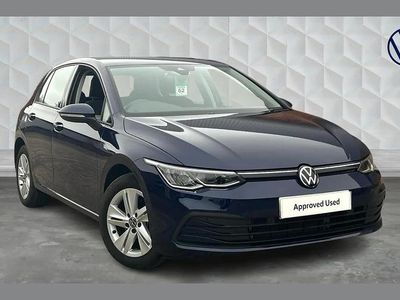 Used VW Golf VIII Life 147 HP (108 kW) 2024 Blue Hatchback